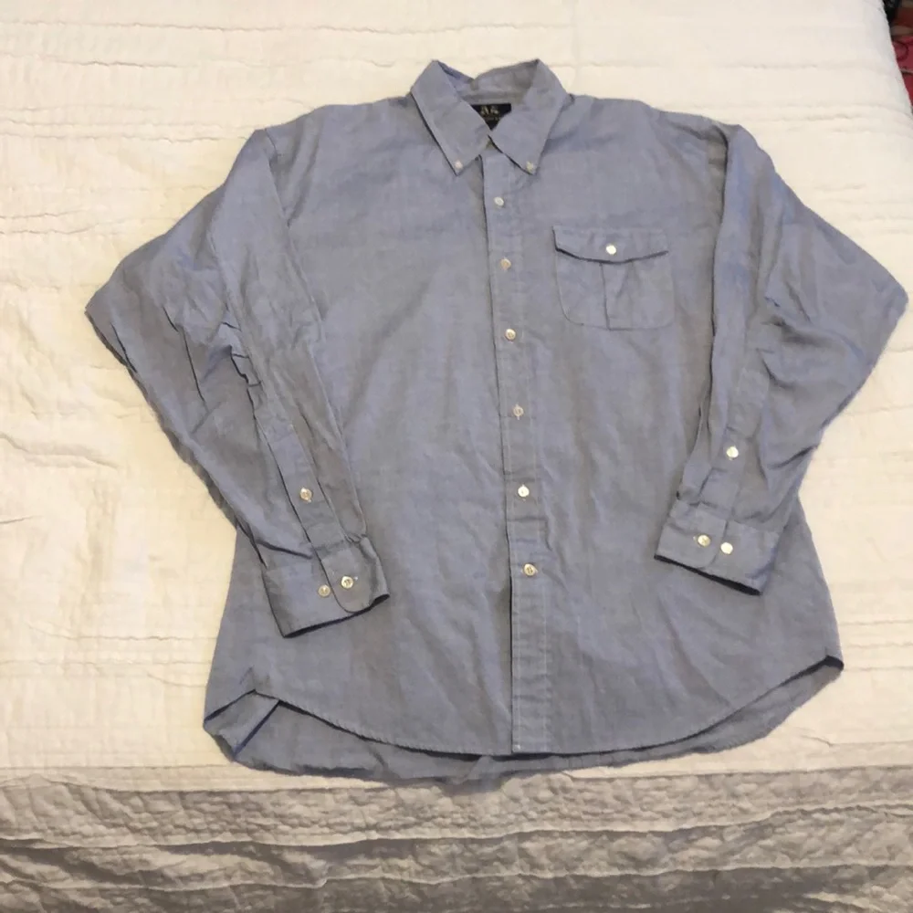 Willis & Geiger Outfitters Blue ButtonSown Mens Size 17.5”, 35 - Picture 14 of 15